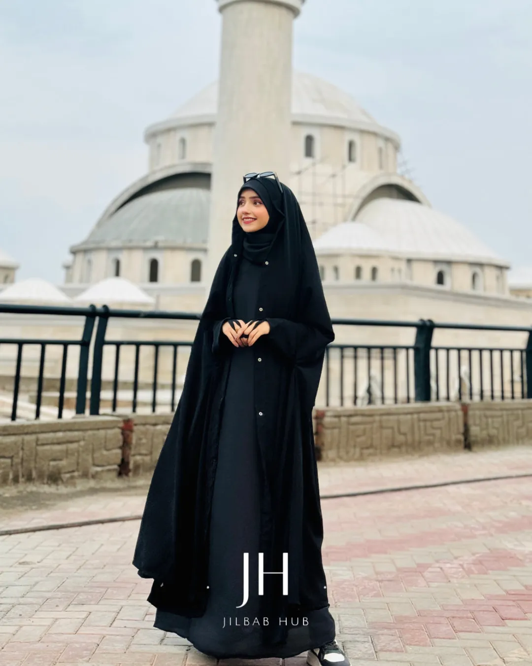 MODEST IRANI CHADDAR - Image 4